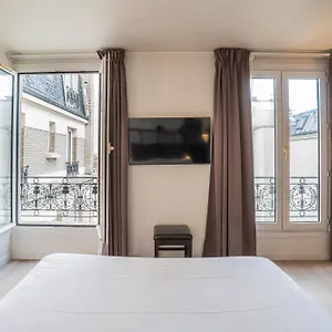 Szálloda De Flore - Montmartre, Párizs