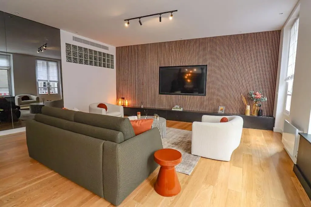Apartment Amazingapartment # Le Marais# Rue Des Archives# Ac Paris